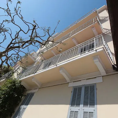 阿米莉亚别墅酒店 酒店