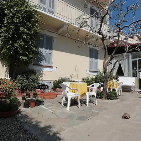 阿米莉亚别墅酒店 酒店